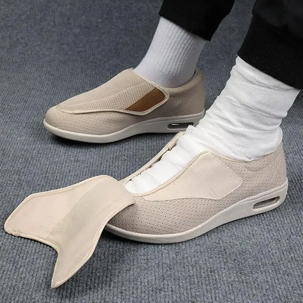 Wide Diabetic Shoes for Swollen Feet