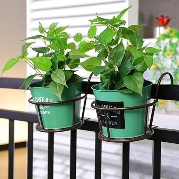 Hanging flower Stand