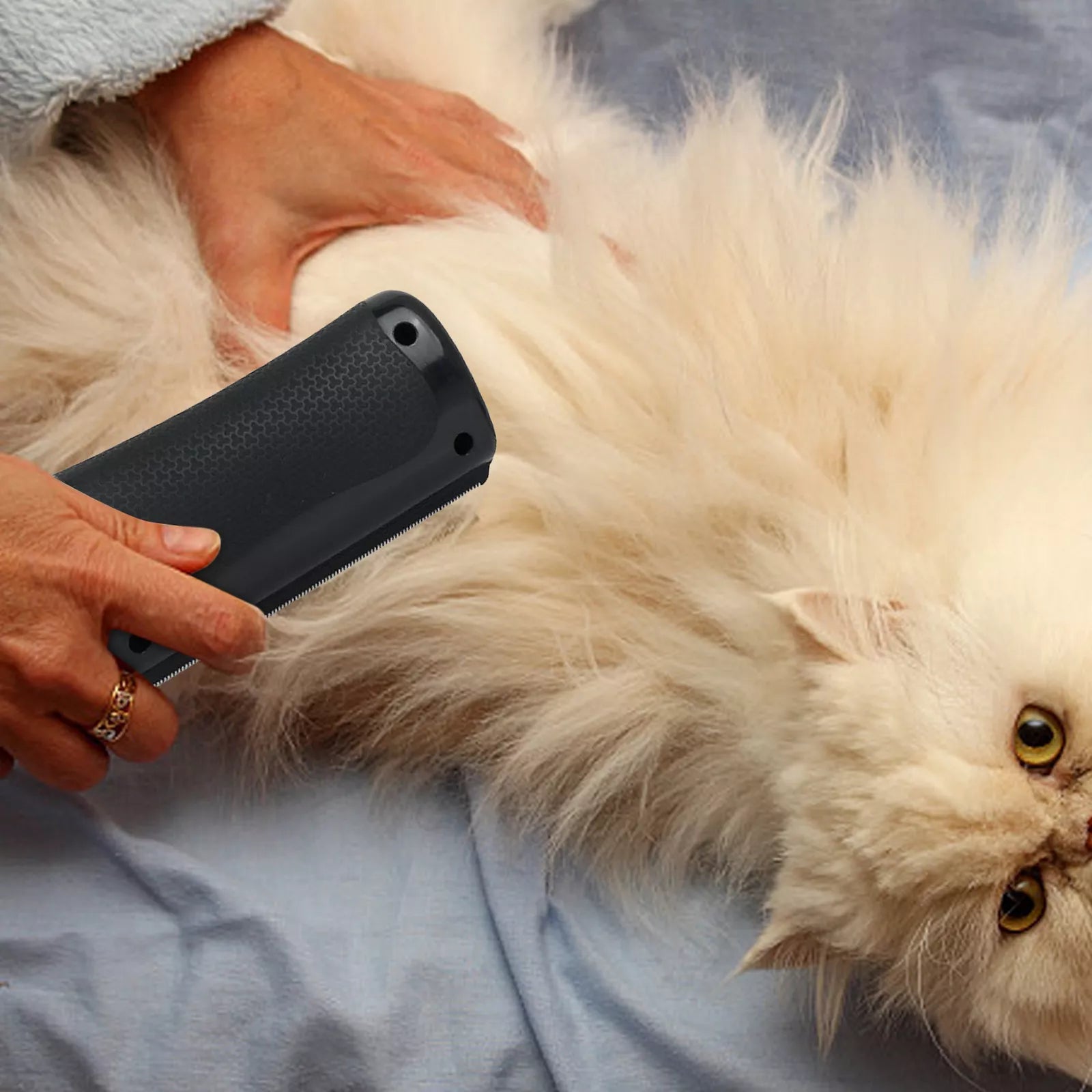 Pet Brush - Gentle Metal Blade Grooming