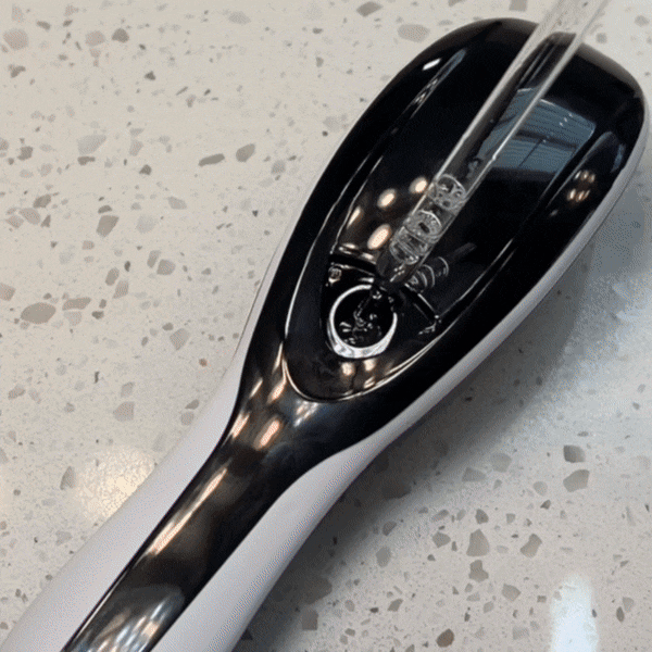 CaedreaBrush™ - 4in1 natural hair growth brush