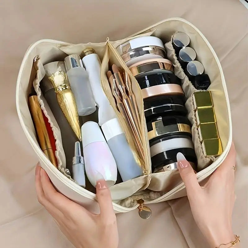 GlamourBox - Elegant High-Capacity Toiletry Bag