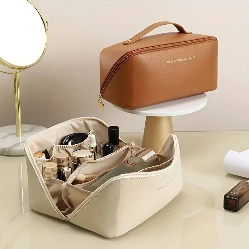 GlamourBox - Elegant High-Capacity Toiletry Bag